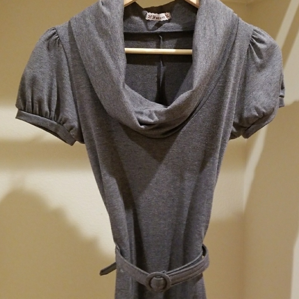 Gray tunic - Picture 2 of 6